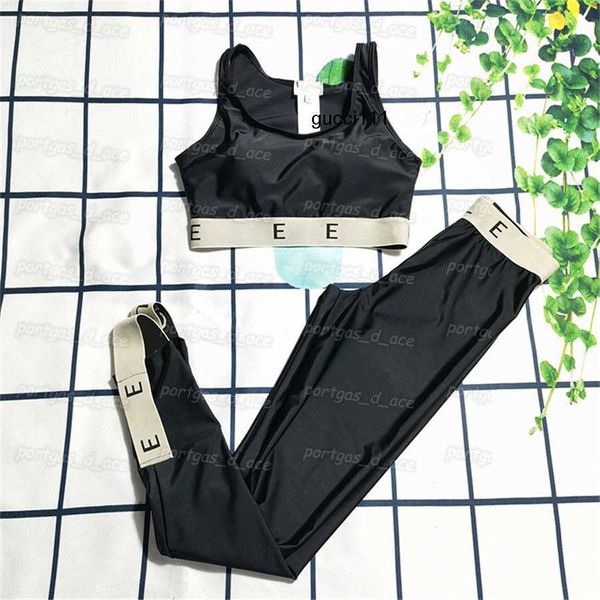 letters outfits skinny yoga channel webbing design yoga ccity sleeveless cropped sports tanks luxury jogging leggings black women tracksuits
letters outfits skinny yoga channel webbing design yoga ccity sleeveless cropped sports tanks luxury jogging leggings black women tracksuits