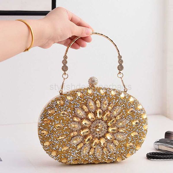 evening bags evening clutch bag for women wedding flower diamond clutch purses chain designer luxury bag party handbag with metal handlestyl
evening bags evening clutch bag for women wedding flower diamond clutch purses chain designer luxury bag party handbag with metal handlestyl