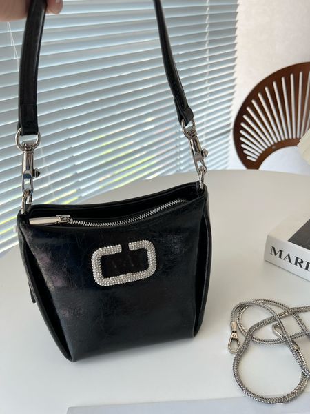 designer bag saddle bag luxury party bag jane fashion leather tote bag women's handheld bag crossdy bag
designer bag saddle bag luxury party bag jane fashion leather tote bag women's handheld bag crossdy bag