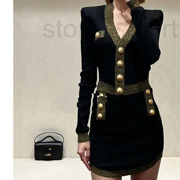 two piece dress designer fashion celebrity knit set temperament v-neck long sleeve cardigan high waist half skirt new for spring/summer 2023, White
two piece dress designer fashion celebrity knit set temperament v-neck long sleeve cardigan high waist half skirt new for spring/summer 2023, White