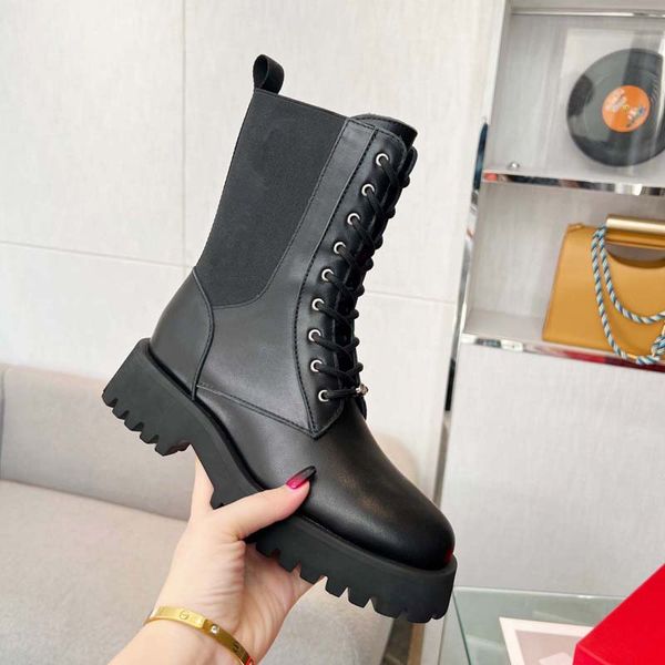 new autumn and winter brand women's designer black boots martin boots long sleeve boots leather boot 06
new autumn and winter brand women's designer black boots martin boots long sleeve boots leather boot 06