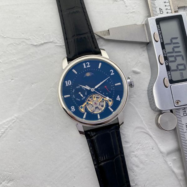 men's watch full dial working automatic date luxury fashion gold and silver leisure watch with mechanical movement clock, Slivery;brown
men's watch full dial working automatic date luxury fashion gold and silver leisure watch with mechanical movement clock, Slivery;brown