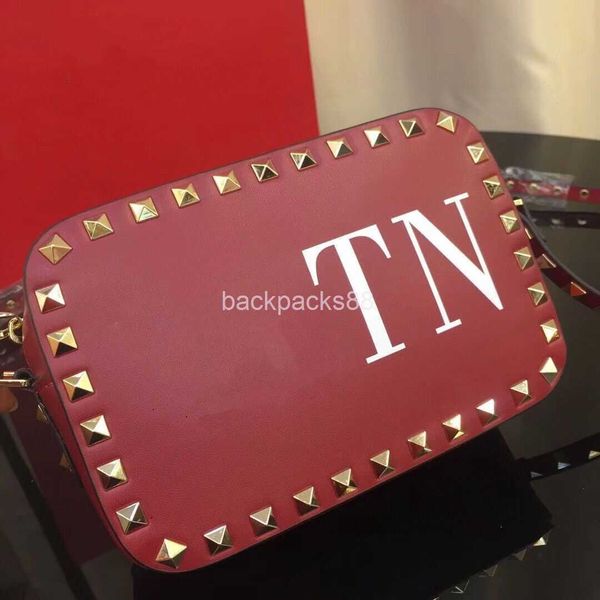 fashionable valentions shoulder luxurys designer handbag women bags women's leather rivet printed double zipper tote bag mdus
fashionable valentions shoulder luxurys designer handbag women bags women's leather rivet printed double zipper tote bag mdus