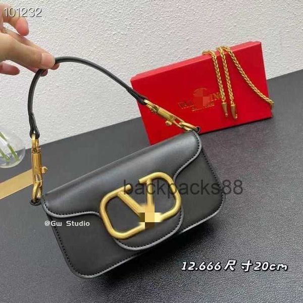designer handbag mini loco women bags luxurys women's leather chain underarm handheld shoulder crossbody loco bag vsling crossbody clut
designer handbag mini loco women bags luxurys women's leather chain underarm handheld shoulder crossbody loco bag vsling crossbody clut