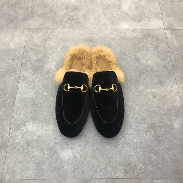fashion designer women fur slippers loafers genuine leather mules princetown female white black metal chain casual flat shoes slippers eur 3
fashion designer women fur slippers loafers genuine leather mules princetown female white black metal chain casual flat shoes slippers eur 3