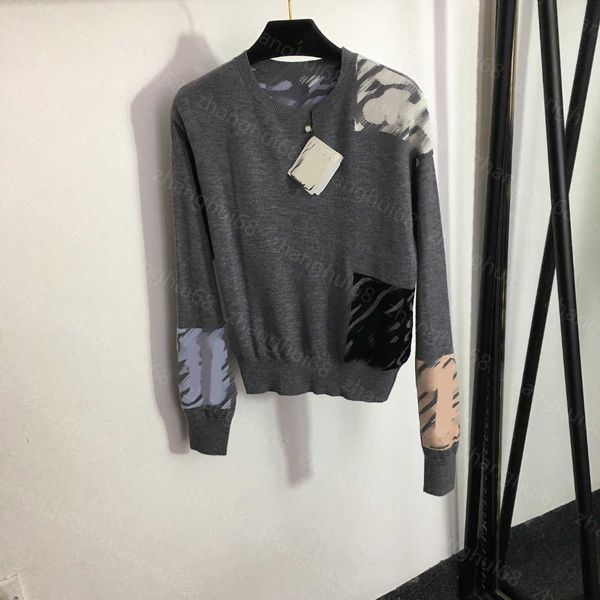 23ss women sweater womens designer clothing color contrast logo crew neck long sleeve pullover sweater sweater womens clothing, White;black
23ss women sweater womens designer clothing color contrast logo crew neck long sleeve pullover sweater sweater womens clothing, White;black