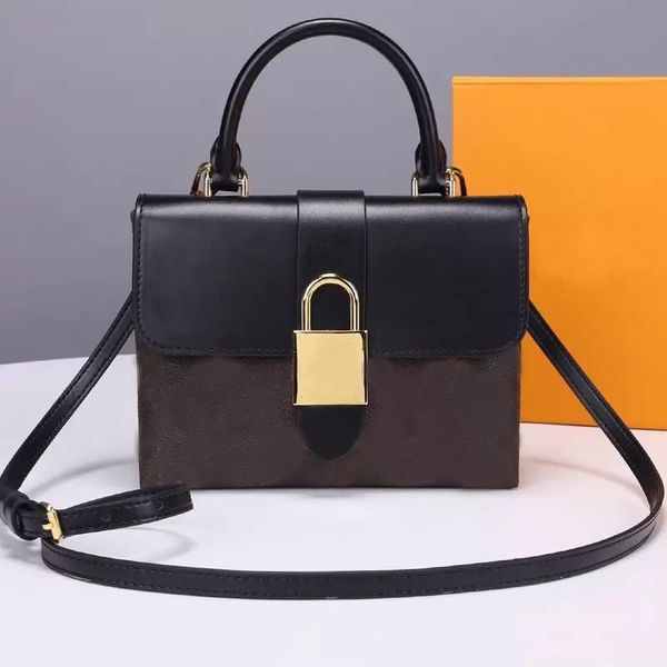 luxurys designers bags style genuine leather locky bb presbyopia lock postman bag portable handbag shoulder bags handbags women's class
luxurys designers bags style genuine leather locky bb presbyopia lock postman bag portable handbag shoulder bags handbags women's class