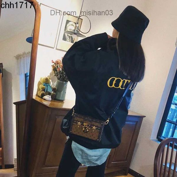 men's jackets xoxogoodboyss letter high street tide brand submachine coat with large sleeves loose coat men and women winter clothes z2, Black;brown
men's jackets xoxogoodboyss letter high street tide brand submachine coat with large sleeves loose coat men and women winter clothes z2, Black;brown