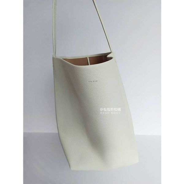 designer bags leather commuter tote advanced sense one shoulder bucket classic tote the row mq20
designer bags leather commuter tote advanced sense one shoulder bucket classic tote the row mq20