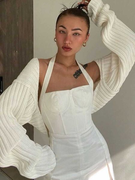 women ultra-short sweater coat 2023 autumn winter long sleeve loose knitted crop solid color fashion cardigan sweaters, White;black
women ultra-short sweater coat 2023 autumn winter long sleeve loose knitted crop solid color fashion cardigan sweaters, White;black
