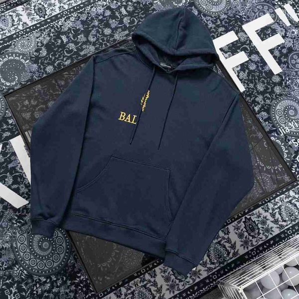 2023 new designer mens hoodies women luxury letter printing sweatshirt pullover autumn winter black sweatwear r clothes
2023 new designer mens hoodies women luxury letter printing sweatshirt pullover autumn winter black sweatwear r clothes