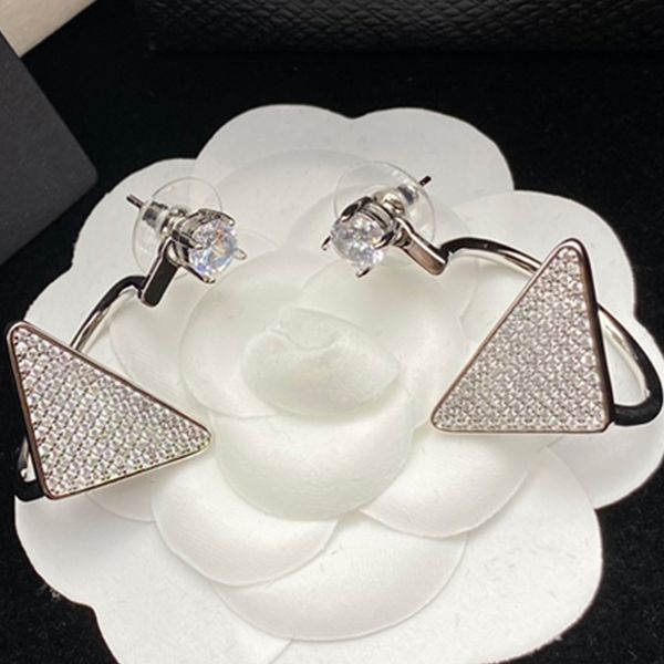 triangle diamond earrings simple fashion classy eardrops 925 silver stainless steel earrings ladies headdrsess party jewelry, Golden
triangle diamond earrings simple fashion classy eardrops 925 silver stainless steel earrings ladies headdrsess party jewelry, Golden