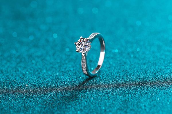 wedding engagement rings set for women couple square silver color cubic zircon birde ring dazzling fashion jewelry, Slivery;golden
wedding engagement rings set for women couple square silver color cubic zircon birde ring dazzling fashion jewelry, Slivery;golden