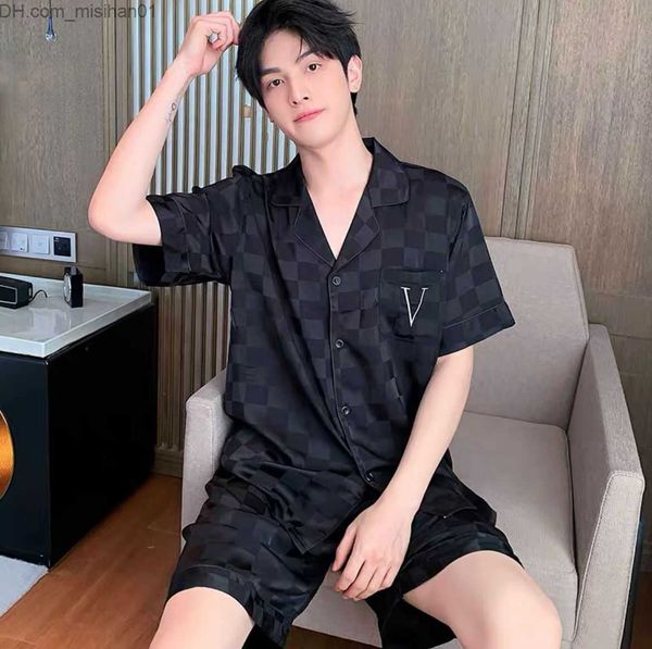 men's sleepwear men's pajamas summer silk thin short sleeve plus size men's satin loose casual evening dress pajamas two piec, Black;brown
men's sleepwear men's pajamas summer silk thin short sleeve plus size men's satin loose casual evening dress pajamas two piec, Black;brown