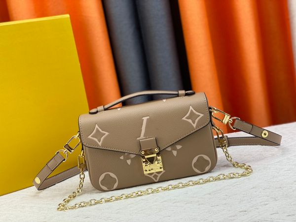 shoulder handbag channel bag bags tote bag designer bag bags leather bags single-shoulder large capacity women's bag elegant handle
shoulder handbag channel bag bags tote bag designer bag bags leather bags single-shoulder large capacity women's bag elegant handle