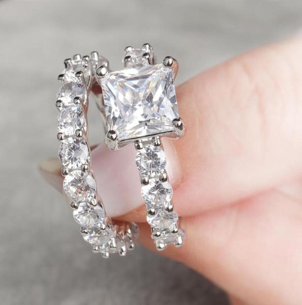 sparkling luxury jewelry 925 sterling silver fill princess cut white z cz diamond party wedding engagement band ring for women3986454, Slivery;golden
sparkling luxury jewelry 925 sterling silver fill princess cut white z cz diamond party wedding engagement band ring for women3986454, Slivery;golden