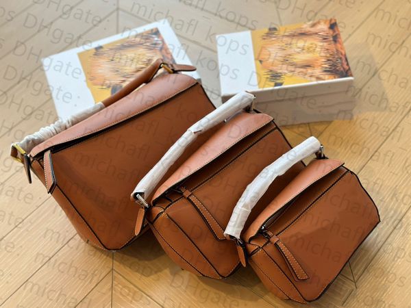 7a class 1:1 mirror quality genuine leather geometric bag puzzle women diagonal straddle shoulder bag zipper opening large capacity luxury d
7a class 1:1 mirror quality genuine leather geometric bag puzzle women diagonal straddle shoulder bag zipper opening large capacity luxury d