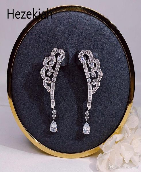 hezekiah 925 tremella needle noble earrings long section shiny tassel eardrop luxurious dance party 554013, Golden
hezekiah 925 tremella needle noble earrings long section shiny tassel eardrop luxurious dance party 554013, Golden