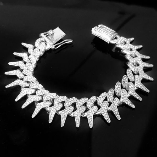 pendant moissanite jewlery designer for women iced out chain men seller mossanshi cuban necklace gold silver shiny diamond hip hop men style
pendant moissanite jewlery designer for women iced out chain men seller mossanshi cuban necklace gold silver shiny diamond hip hop men style