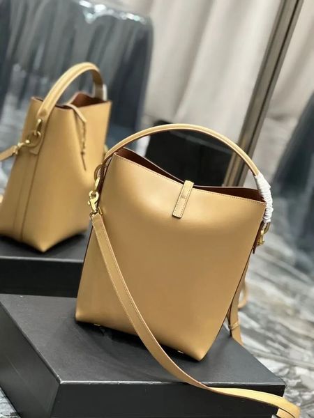 designer bag le 37 shiny hobo bucket bags shoulder tote handbag soft leather clutch crossbody handbag underarm bag hobos card holder casual
designer bag le 37 shiny hobo bucket bags shoulder tote handbag soft leather clutch crossbody handbag underarm bag hobos card holder casual