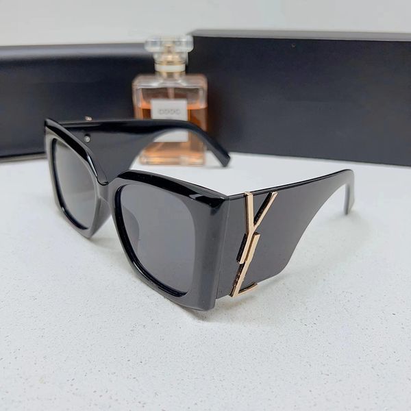 Image of Designer sunglasses sunglasses for women luxury sunglasses letter UV400 design temperament versatile style beach travel wear sunglasses optional gift box nice
