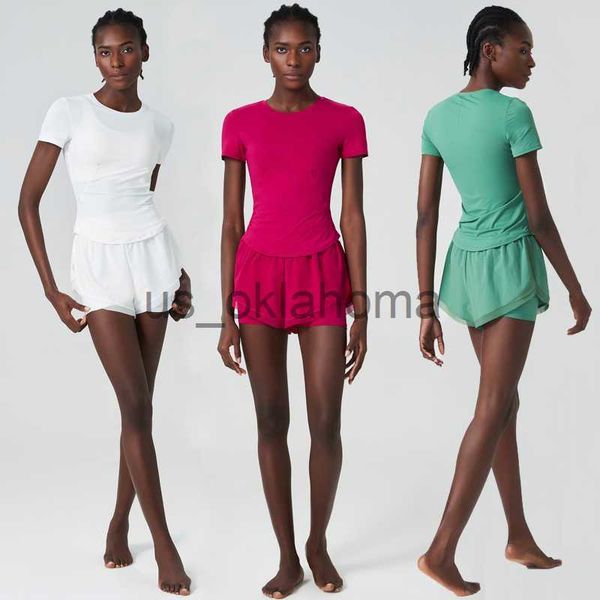 yoga outfit women two pieces fitness yoga set summer solid color short sportswear breathable quick dry outdoor running suit gym clothes j230
yoga outfit women two pieces fitness yoga set summer solid color short sportswear breathable quick dry outdoor running suit gym clothes j230
