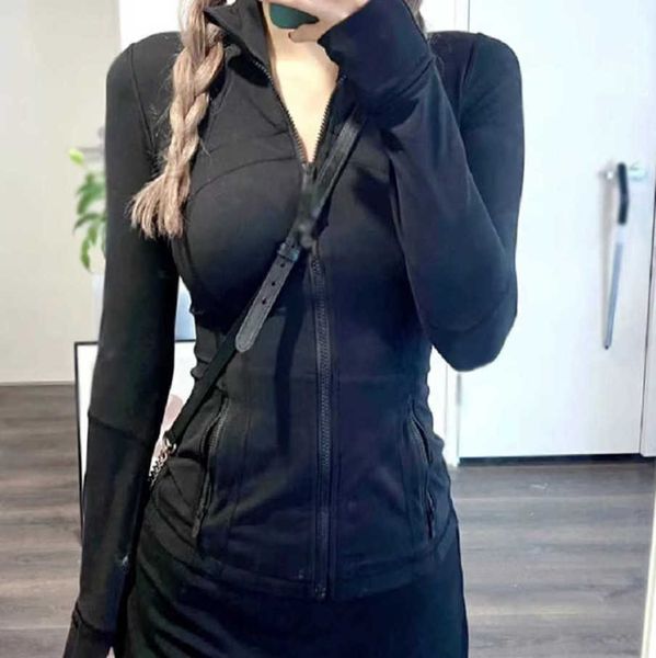 23ss designer jacket sunscreen suit standing collar define jacket slim fit running fitness coat breathable women's short lululemens wom, Black;brown
23ss designer jacket sunscreen suit standing collar define jacket slim fit running fitness coat breathable women's short lululemens wom, Black;brown