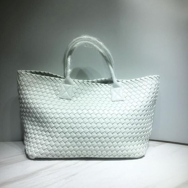 luxury handbag designer bag the tote bag shouder crossbody bags leather women bag braid leather bags handbag designer lady clutch purse shou
luxury handbag designer bag the tote bag shouder crossbody bags leather women bag braid leather bags handbag designer lady clutch purse shou