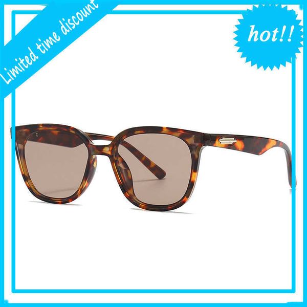 designer brand vintage sunglasses 2023 new fashion square flat meter nail large frame sunglass men's and women's popular gm sungla, White;black
designer brand vintage sunglasses 2023 new fashion square flat meter nail large frame sunglass men's and women's popular gm sungla, White;black