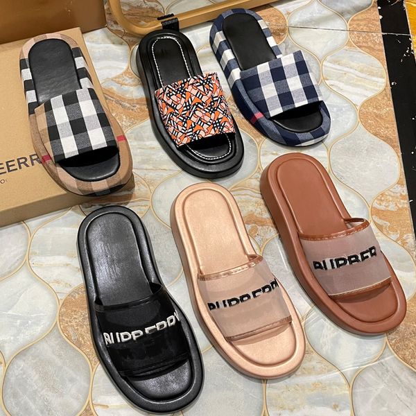 thick sole solid color canvas slippers, women's plaid letter embroidery fashionable versatile casual luxurious designer package indoor, Black 
thick sole solid color canvas slippers, women's plaid letter embroidery fashionable versatile casual luxurious designer package indoor, Black