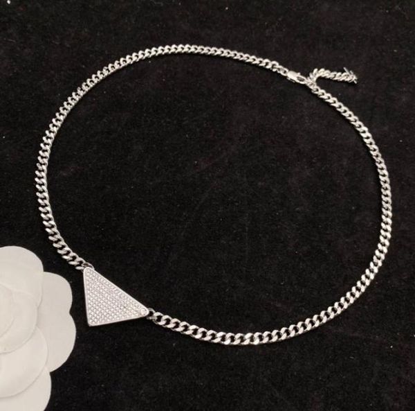 womens ear stud designer letter necklaces luxury fashion jewelry women earrings silver casual chains earring 20224218400, Golden;silver
womens ear stud designer letter necklaces luxury fashion jewelry women earrings silver casual chains earring 20224218400, Golden;silver
