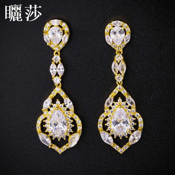 shuidi heavy industry copper medium long earring wedding dress earrings large volume earrings, Golden
shuidi heavy industry copper medium long earring wedding dress earrings large volume earrings, Golden