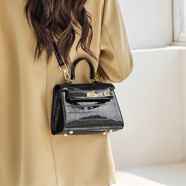 designer kelyss tote bag bags for women high sense new cross body armpit bag fashion mini niche design portable leatherrfp5
designer kelyss tote bag bags for women high sense new cross body armpit bag fashion mini niche design portable leatherrfp5