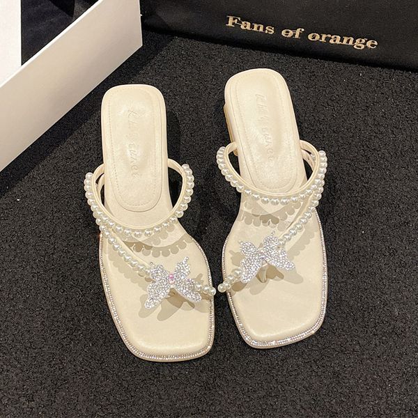crystal slippers in summer new bow shoes 2023 fashion pearl sandals party women sandals and slippers, Black
crystal slippers in summer new bow shoes 2023 fashion pearl sandals party women sandals and slippers, Black