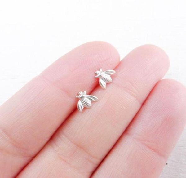 stud cute tiny bee earring jewelry goldsilver plated honey bee earrings stud unique earings fashion jewelry for women7986777, Golden;silver
stud cute tiny bee earring jewelry goldsilver plated honey bee earrings stud unique earings fashion jewelry for women7986777, Golden;silver