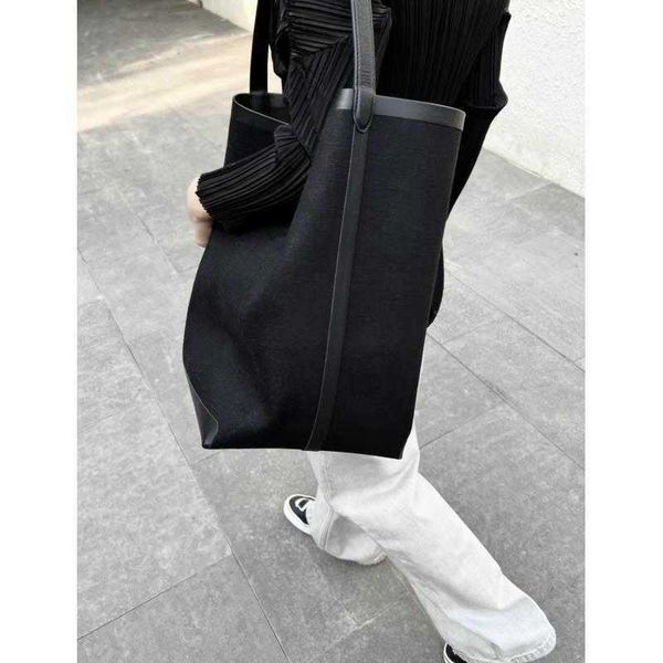 designer bags leather bag large capacity shoulder cowhide hand mother lichee grain head layer bucketclassic tote bag the row d1wn
designer bags leather bag large capacity shoulder cowhide hand mother lichee grain head layer bucketclassic tote bag the row d1wn