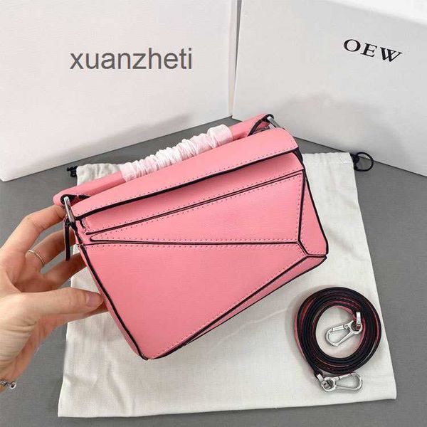 hands outlet straddle spliced bags mini puzzles single designer fashion pack bag cowhide loewcbag pillow women shoulder 2023 geometry leathe
hands outlet straddle spliced bags mini puzzles single designer fashion pack bag cowhide loewcbag pillow women shoulder 2023 geometry leathe