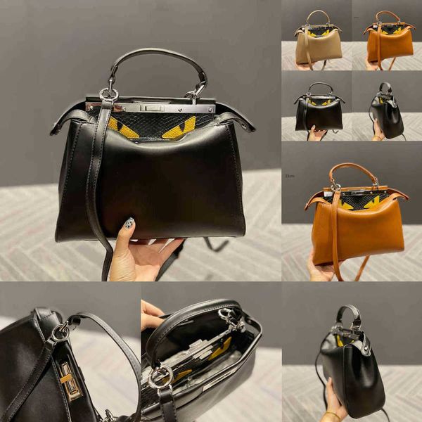 female evening bags shoulder ffbag tote bag leather designer brown handbag women shopping buckle vintage crossbody purses 220822
female evening bags shoulder ffbag tote bag leather designer brown handbag women shopping buckle vintage crossbody purses 220822