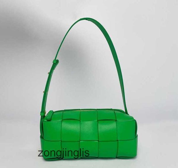 botteges cowhide spring 2023 underarm venetas brick knitted cassettes bags candy color one shoulder bag square women's 56il
botteges cowhide spring 2023 underarm venetas brick knitted cassettes bags candy color one shoulder bag square women's 56il