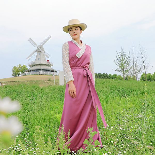 ethnic clothing red retro tibetan clothing for women in lhasa spring and autumn tibet bola robe for lady cotton linen long sleeves bora gown
ethnic clothing red retro tibetan clothing for women in lhasa spring and autumn tibet bola robe for lady cotton linen long sleeves bora gown