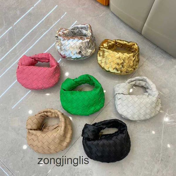 handheld 2023 spring venetas women's purse fashion designer design bag bags versatile botteges woven jodies small mini colors handbags
handheld 2023 spring venetas women's purse fashion designer design bag bags versatile botteges woven jodies small mini colors handbags