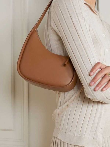 designer bags leather commuter tote advanced sense one shoulder bucket classic tote the row zw3w
designer bags leather commuter tote advanced sense one shoulder bucket classic tote the row zw3w