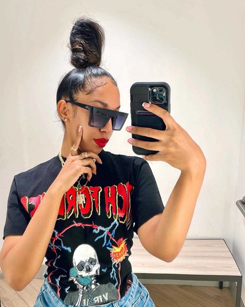 h2001 personality fashion women's skull print short sleeve round neck t-shirt summer, White
h2001 personality fashion women's skull print short sleeve round neck t-shirt summer, White