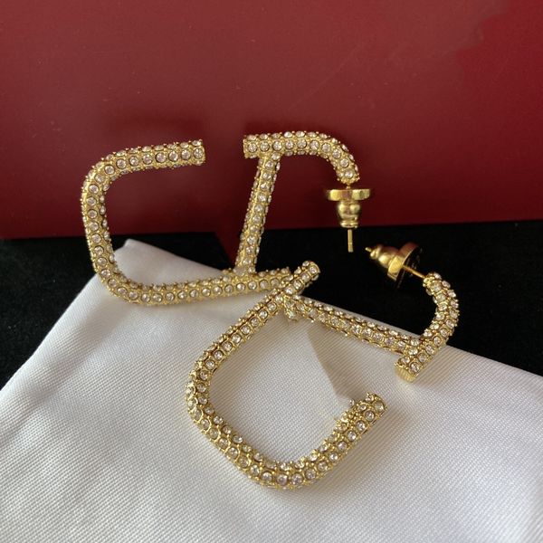 earrings designer for women stud luxury gold heart shape pearl crystal gold double v letter 925s silver jewelry classic, Golden;silver
earrings designer for women stud luxury gold heart shape pearl crystal gold double v letter 925s silver jewelry classic, Golden;silver