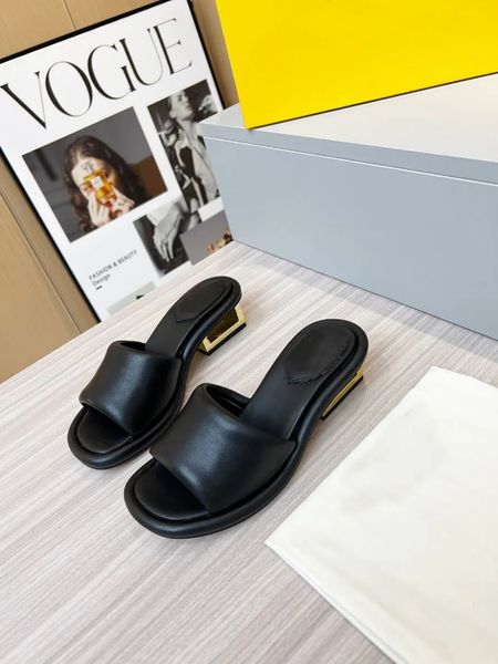 2023 women's summer rubber sandals slipper f-baguettes beach slippers slides gold heel mules nappa leather shoes designer sandals 35-42, Black
2023 women's summer rubber sandals slipper f-baguettes beach slippers slides gold heel mules nappa leather shoes designer sandals 35-42, Black