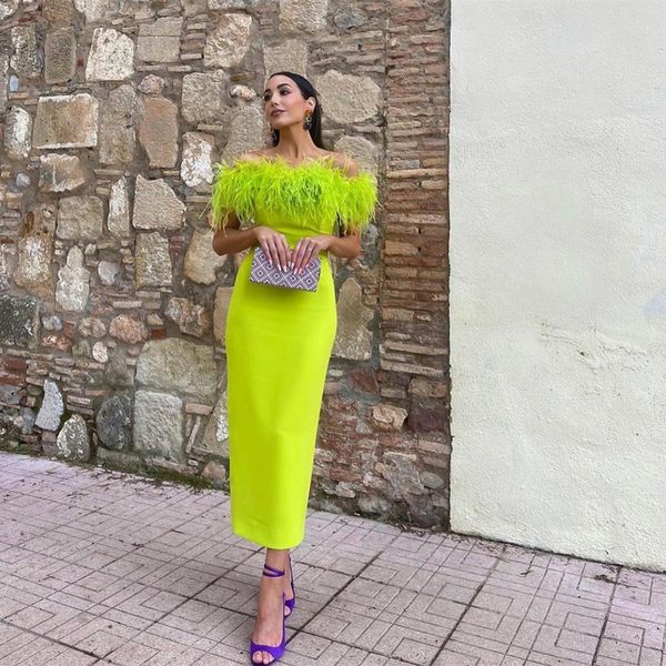 elegant short green crepe evening dresses with feathers sheath strapless ankle length zipper back muslim formal party gown for women, Black;red
elegant short green crepe evening dresses with feathers sheath strapless ankle length zipper back muslim formal party gown for women, Black;red
