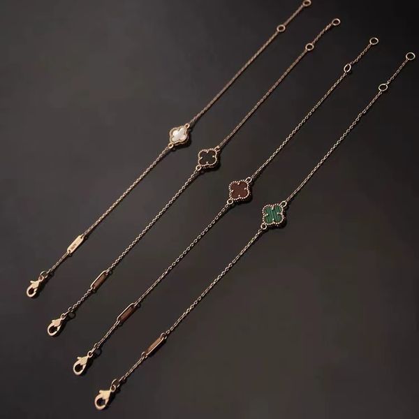 luxury men and women designer bracelet fashion simple single flower four-leaf clover bracelet 316l titanium steel shell bracelet jewelry, Black
luxury men and women designer bracelet fashion simple single flower four-leaf clover bracelet 316l titanium steel shell bracelet jewelry, Black