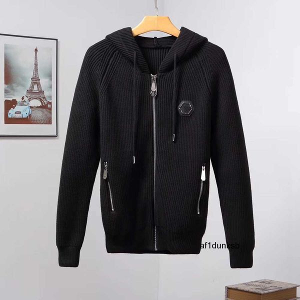 round embroidered european plein ppm6 letters philipps leather plan sweater fashion trend mens neck pullover longsleeved metal, White;black
round embroidered european plein ppm6 letters philipps leather plan sweater fashion trend mens neck pullover longsleeved metal, White;black
