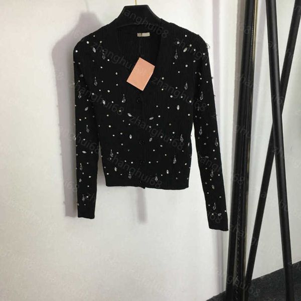 23ss womens knits womens designer clothing sparkly and diamond-studded v-neck long sleeve cardigan womens clothes a1, White
23ss womens knits womens designer clothing sparkly and diamond-studded v-neck long sleeve cardigan womens clothes a1, White