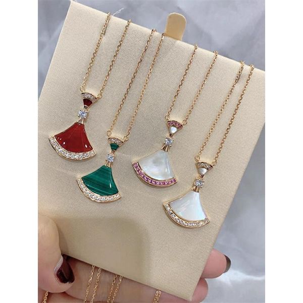 luxury necklace designer necklace for women shell diamond pendant necklace high-quality 18k gold steel luxury jewelry brand fan shaped neckl, Silver
luxury necklace designer necklace for women shell diamond pendant necklace high-quality 18k gold steel luxury jewelry brand fan shaped neckl, Silver